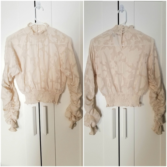 Forever 21 Contemporary Long Sleeve Crop Top, XS - Picture 1 of 13